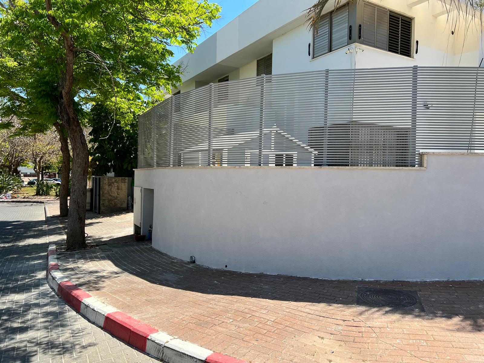גדרות אלומיניום