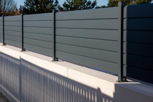 גדרות אלומיניום